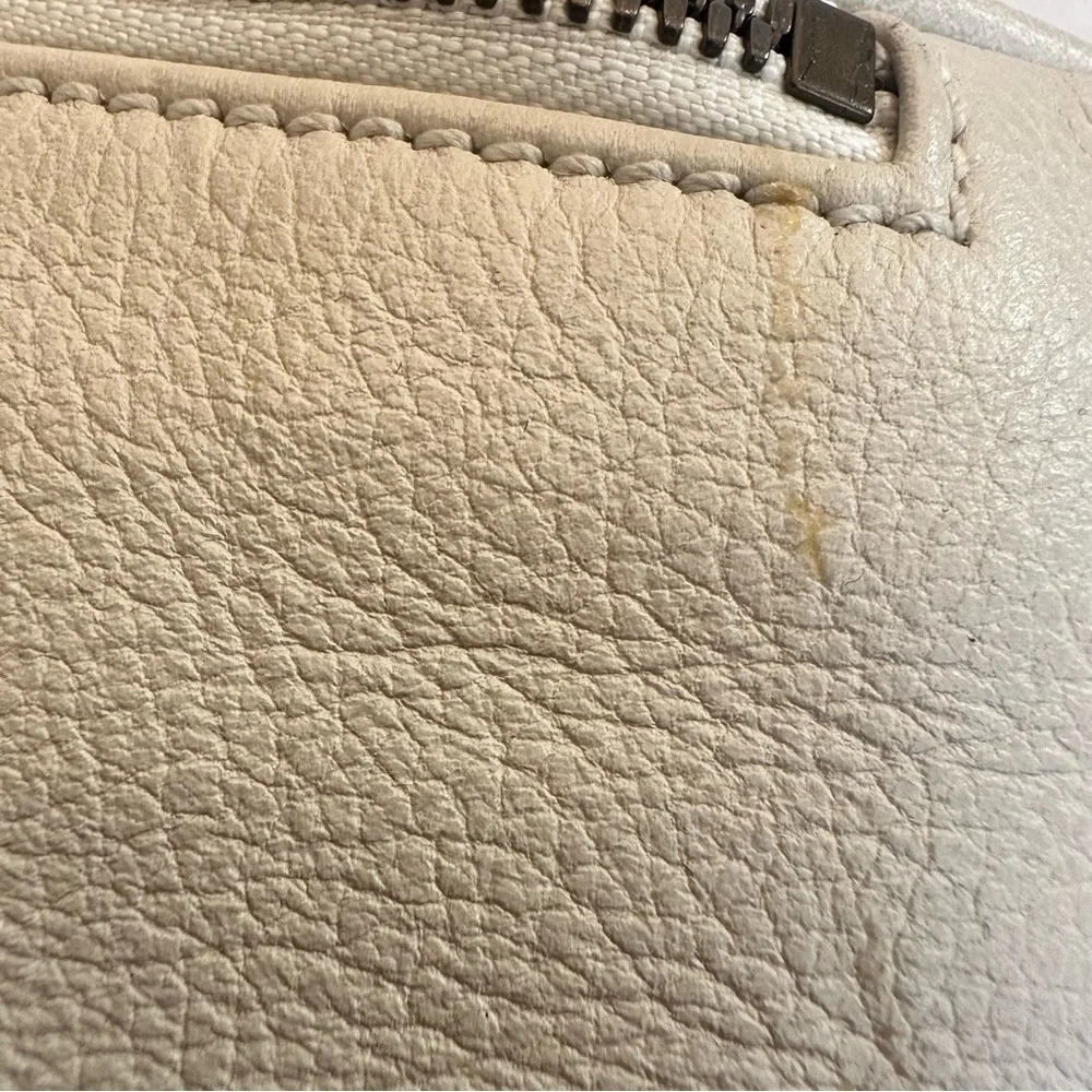 Gucci White Belt Bag with Navy and Red Strap
